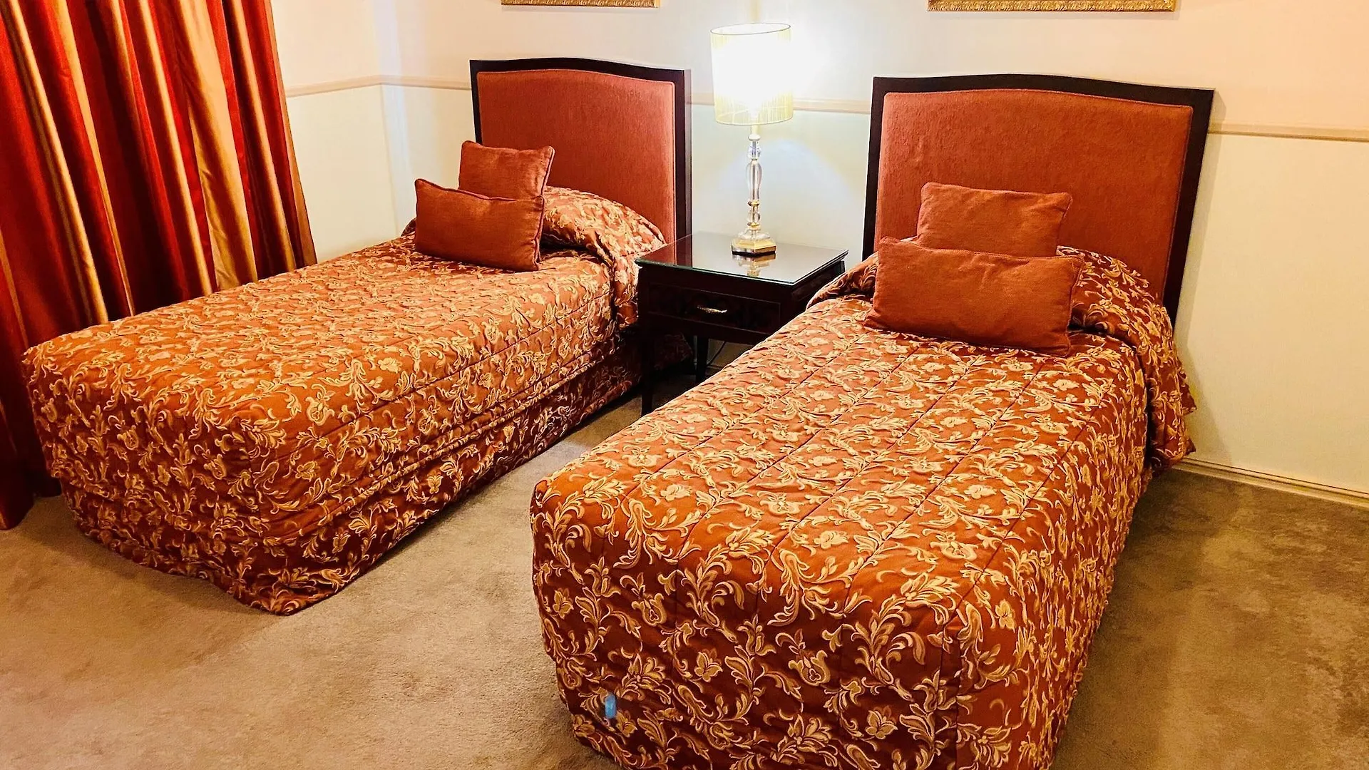 ****  Royal Albert Hotel Μπρίσμπεϊν Αυστραλία