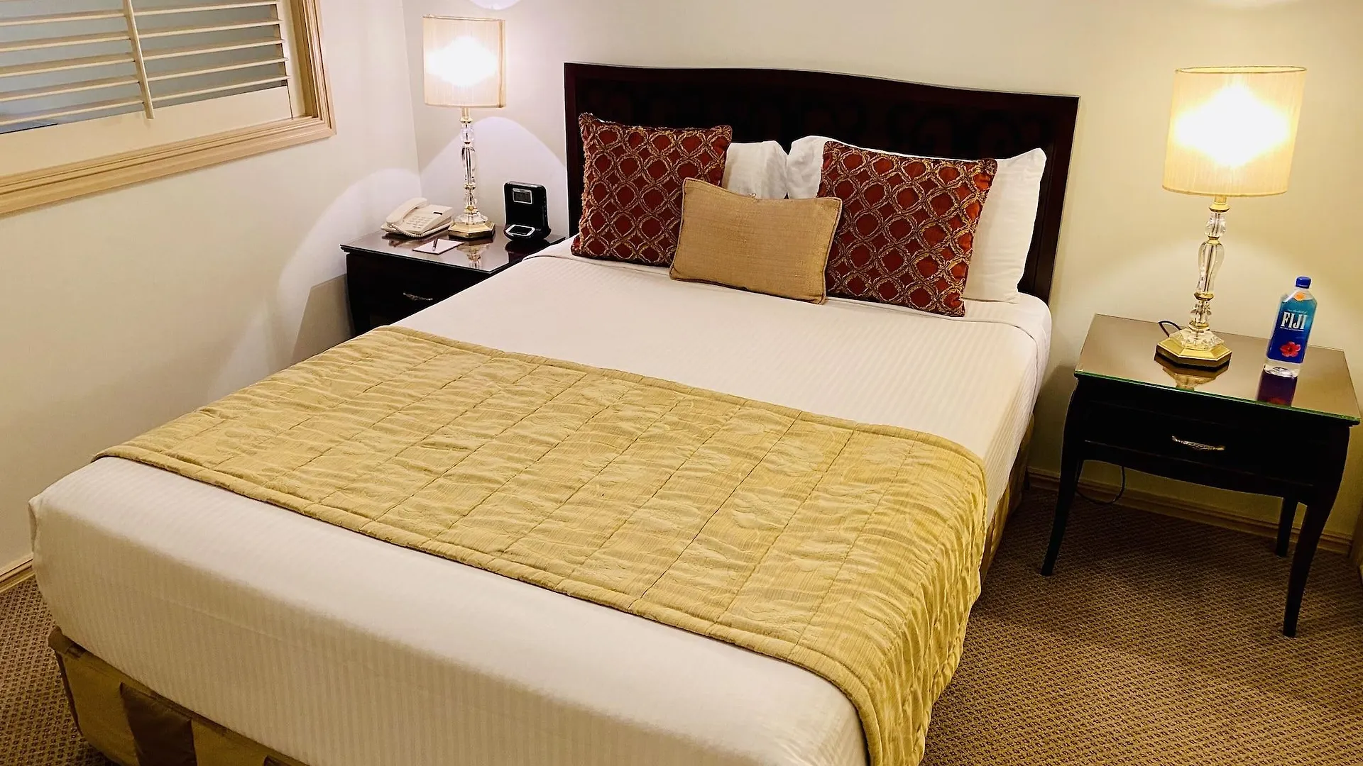 Royal Albert Hotel Brisbane