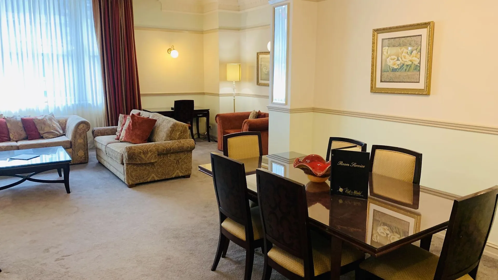 Royal Albert Hotel Brisbane 4*,