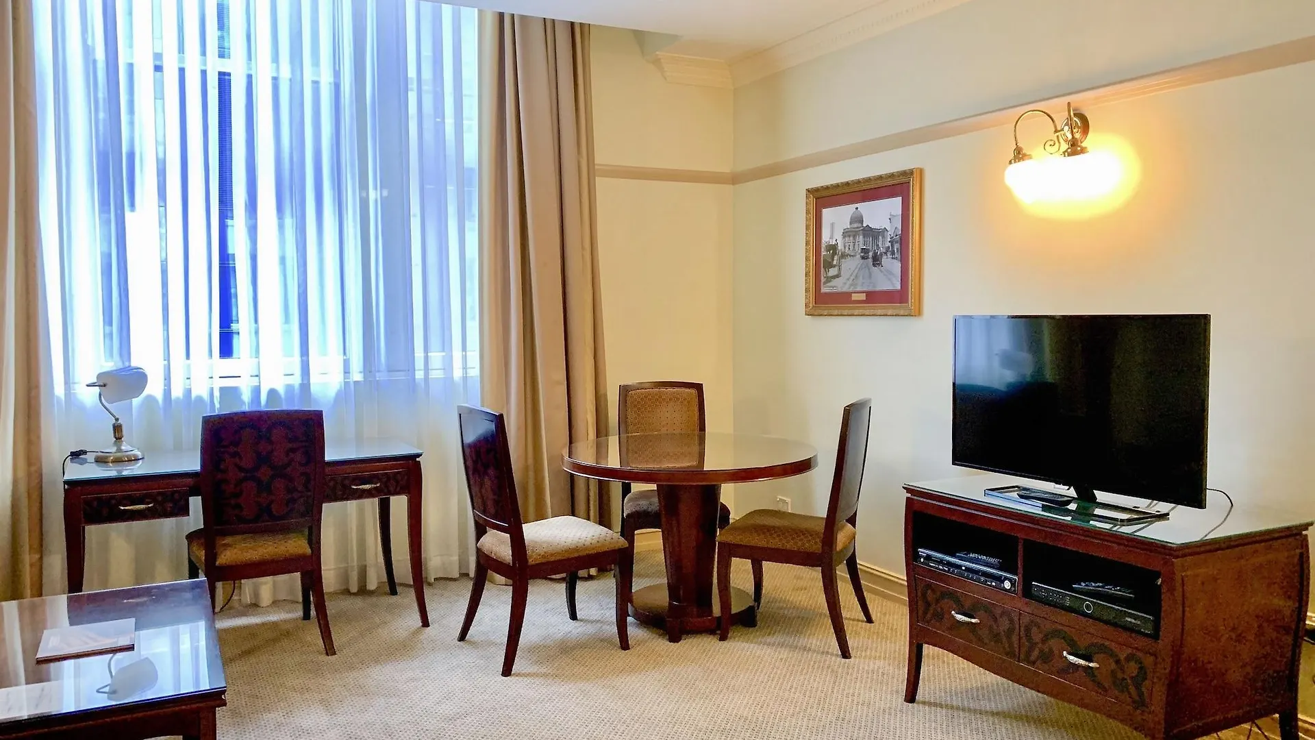 Royal Albert Hotel Brisbane