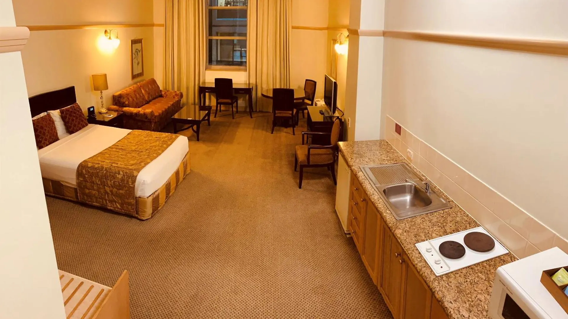 Royal Albert Hotel Brisbane