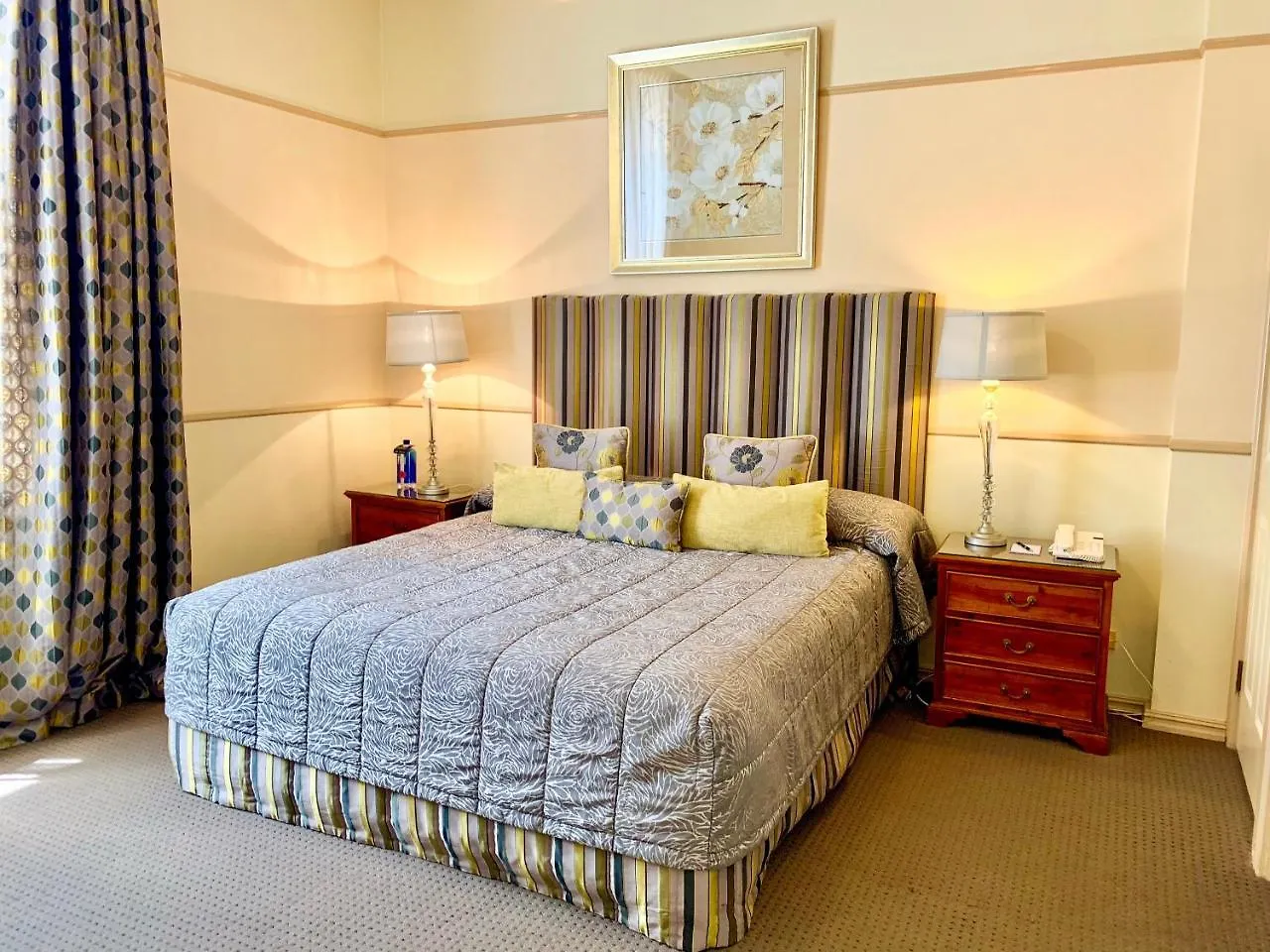 Royal Albert Hotel Brisbane