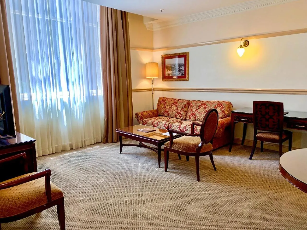 Royal Albert Hotel Brisbane 4*,